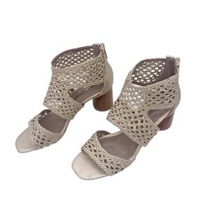 Donald J Pliner Herra Platino Metallic Nappa HEELS Women's Size 5.5 M